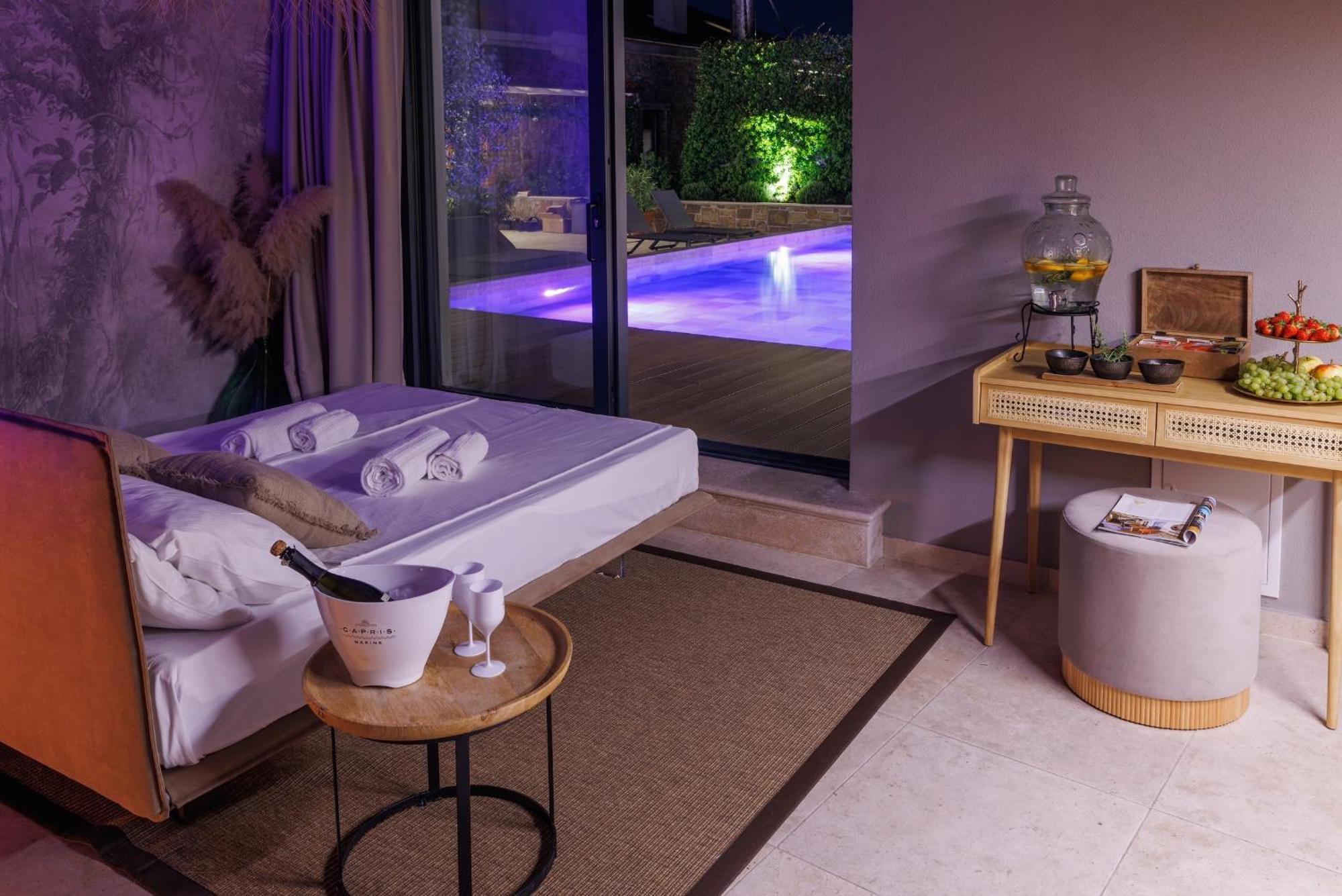 Vila Robida Rooms & Spa Crni Kal ภายนอก รูปภาพ